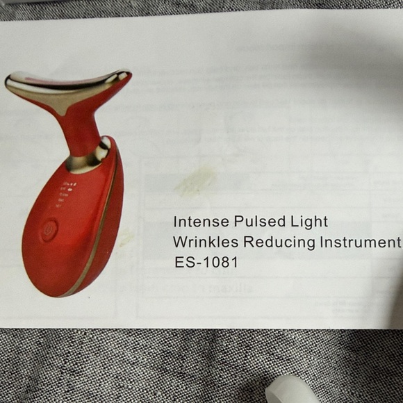 Intense Pulsed Light Wrinkle Reducing Instrument - Picture 3 of 6